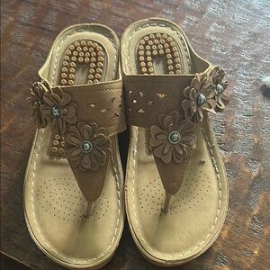 Floral Embellished Tan Sandals